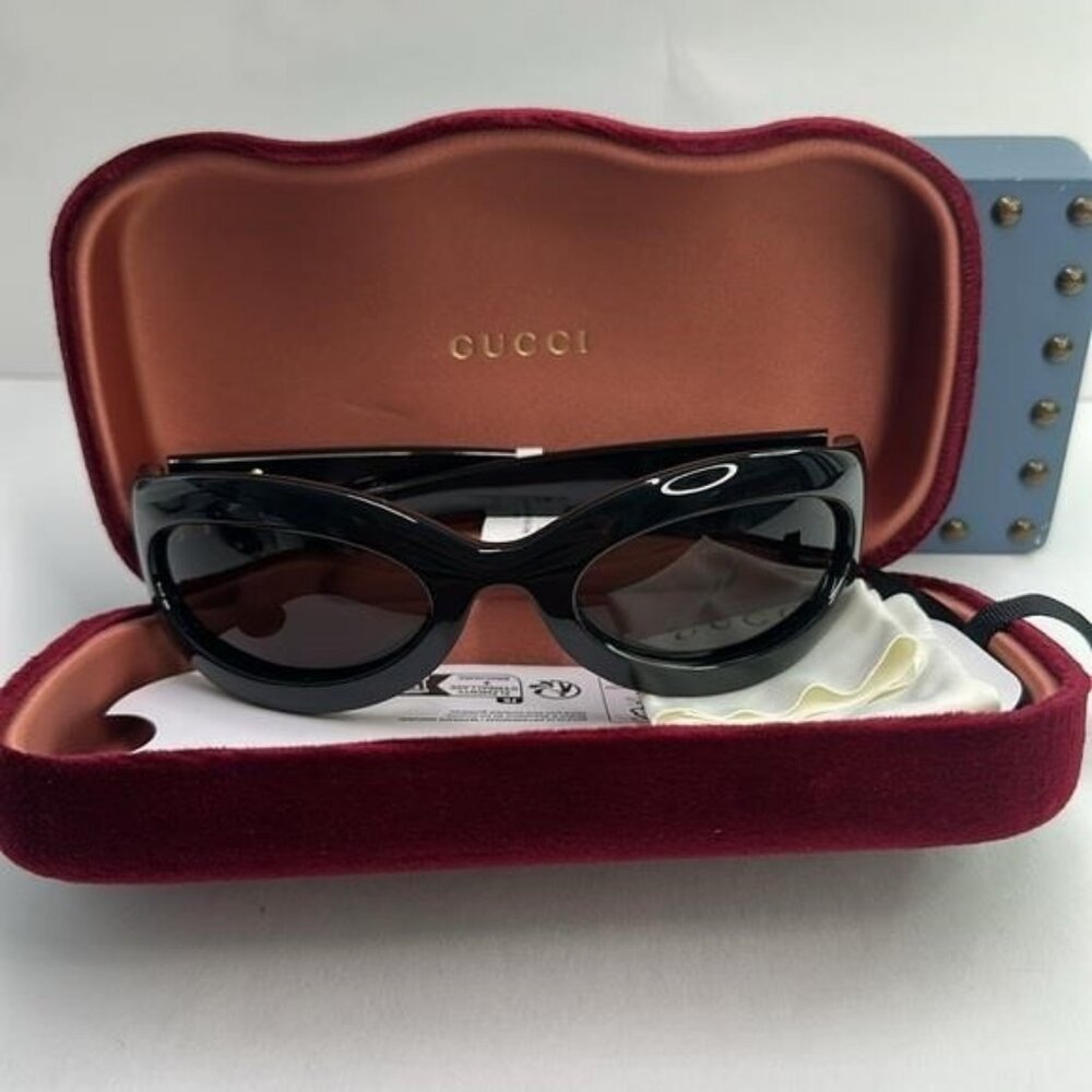 New Authentic GUCCI GG1247s 001 Black/Gold Oval sunglasses - Picture 3 of 14
